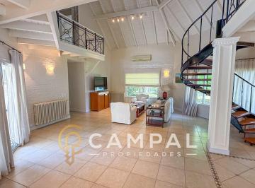 Casa · 380m² · 6 Ambientes · Casa Chalet en Alquiler en San Diego, Francisco Álvarez, Moreno