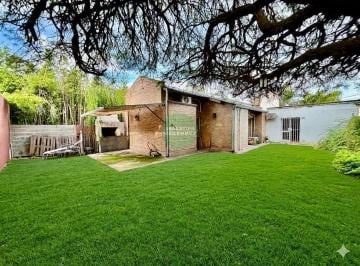 Casa · 150m² · 5 Ambientes · 1 Cochera · 1 Planta - 3 Dorm (1 en Suite) - Patio - Casa en Venta en Villa Belgrano
