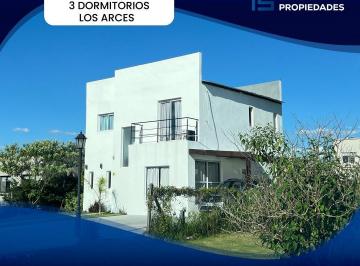 Casa · 110m² · 4 Ambientes · Casa Los Arces en Venta La Cañada de Pilar Cuan Propiedades