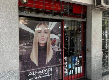 Local comercial · 19m² · Venta Local en Excelente Zona Comercial!