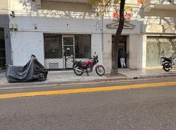 Departamento · 44m² · 3 Ambientes · Depto 2 Amb Al Frente con Balcón y Bajas Expensas
