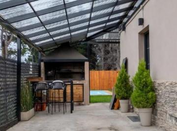 Casa · 60m² · 3 Ambientes · 1 Cochera · Casa en San Carlos de Bariloche