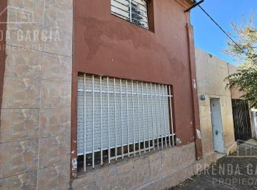 Casa · 148m² · 2 Dormitorios · 1 Cochera · Casa en Planta Baja en Venta - Colon Entre Ríos.