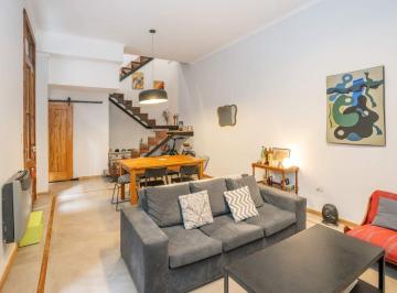 PH · 84m² · 3 Ambientes · Venta PH 3 Amb Escritorio Patio Villa Crespo Impec