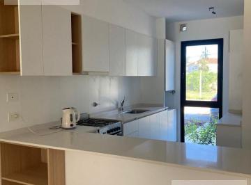 Departamento · 124m² · 4 Ambientes · 2 Cocheras · Townhouse Venta Santa Ana Joven