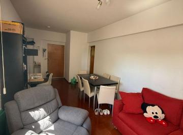 Departamento de 3 ambientes, Villa Devoto · Depto 3 Amb Contrafrente. S/luminoso. Lav. Exc Ubicación Blvr Chivilcoy. a 20 Mtrs Avda Beiro