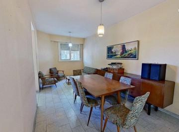 PH · 66m² · 3 Ambientes · 2 Cocheras · PH 3amb en Venta Bernal C/patio, Cocheras y Terraz