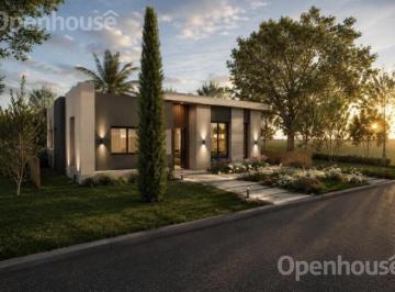 Casa · 138m² · 4 Ambientes · 2 Cocheras · Venta de Excelente Casa a Estrenar en Santa Elisa - Pilar del Este