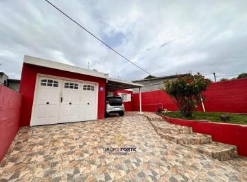 Casa · 174m² · 4 Ambientes · 2 Cocheras · Casa en Venta - 3 Dorm. en San Ignacio