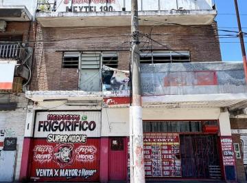 Bodega-Galpón · 600ha · Excelente Propiedad Ex Frigorífico y Local Comercial | 600 m²