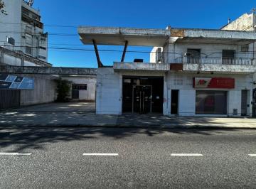 Local comercial · 978m² · 8 Ambientes · 8 Cocheras · Alquiler Local en Villa Gral. Mitre