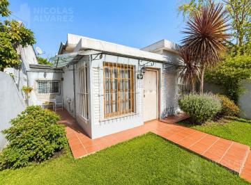 Casa · 100m² · 3 Ambientes · 1 Cochera · Venta Casa 3 Ambientes en Lote Propio Todo en Planta Baja - Villa Sarmiento