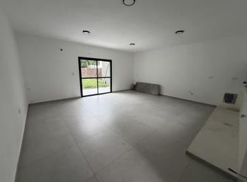 Casa · 90m² · 2 Dormitorios · Vende Casa a Estrenar en Villa Catalina, Campos Verdes