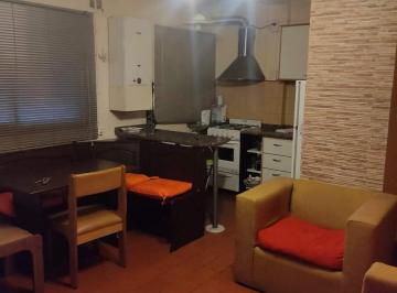 Departamento · 2 Dormitorios · Vende Departamento en Alberdi 2 Dorm. Amoblado