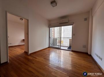 Departamento · 31m² · 2 Ambientes · Departamento de Dos Ambientes, Luminoso, Excelente Estado. Moderno.