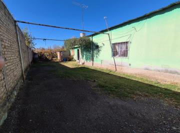 Casa · 122m² · 2 Dormitorios · 1 Cochera · Casa en Centro de Luján de Cuyo