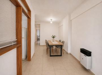 Departamento de 3 ambientes, Ciudad de Santa Fe · Amplio Dpto. en Alquiler. Centro