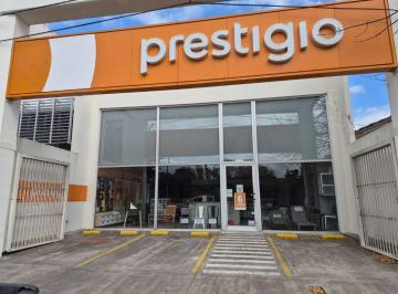 Local comercial de 1 ambiente, La Plata · Se Alquila Local Comercial C/estacionamiento Ubicado en Cno Centenario/ Cantilo y 472 City Bell.