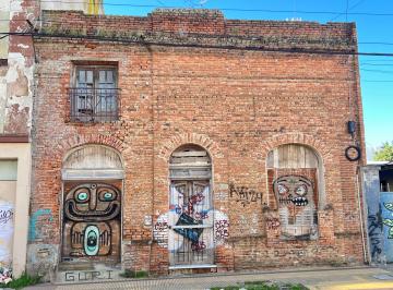 Casa de 6 ambientes, Tandil · Casa a Reciclar. Se Aceptan Propuestas de Derecho de Uso Según Lo Invertido