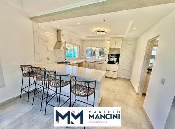 Casa · 178m² · 5 Ambientes · 4 Cocheras · Venta Casa en El Rebenque 5 Ambientes