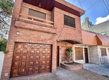 PH de 4 ambientes, La Matanza · PH 4 Amb C/ Cochera y Terraza