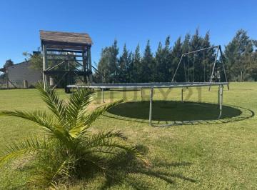 Quinta vacacional · 48m² · 3 Ambientes · 95 Entre 170 y 173 - Quinta en Venta