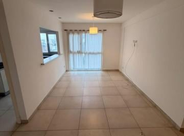 Departamento · 46m² · 2 Ambientes · 1 Cochera · Departamento en Alquiler
