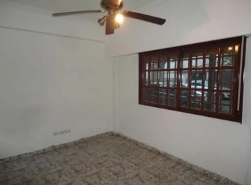 PH de 2 ambientes, Mataderos · 2 Amb Pb Al Frente Tipo Casa con Patio Bajas Expensas