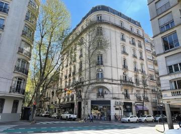 Departamento · 467m² · 12 Ambientes · Piso Único en Edificio de Categoría – Plaza Vicente López, Recoleta