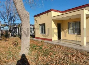 Casa · 85m² · 5 Ambientes · Casa en Junin