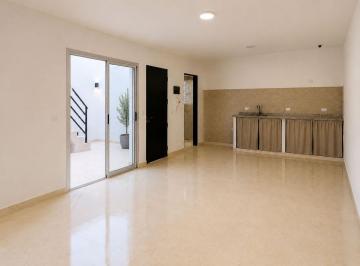 PH · 39m² · 1 Ambiente · Alquiler PH Mono Patio Incl Expensas S. Martin