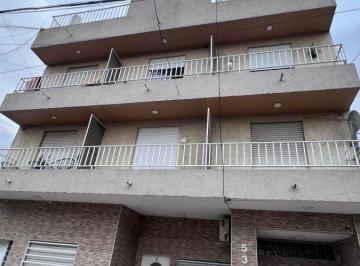 Departamento de 2 ambientes, La Matanza · Depto 2 Amb C/ Balcón, Patio y Parrilla Compartido