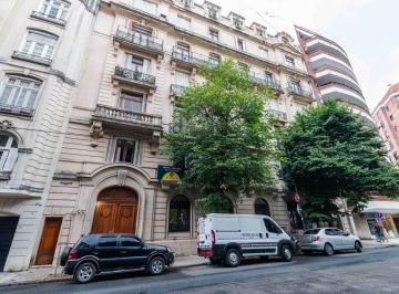 Departamento · 337m² · 9 Ambientes · Venta — Exclusivo Departamento en Edificio Francés a m de La Plaza Vicente Lopez | Recoleta