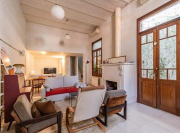 Casa · 148m² · 4 Ambientes · Casa en Venta 4 Ambientes con Terraza y Parrilla en Chacarita, Capital Federal, Buenos Aires
