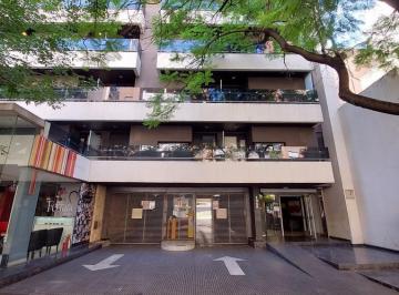 Departamento · 40m² · 1 Dormitorio · Bº Nueva Córdoba - Exclusivo Depto 1 Dorm. Frente C/ Balcon Corrido!