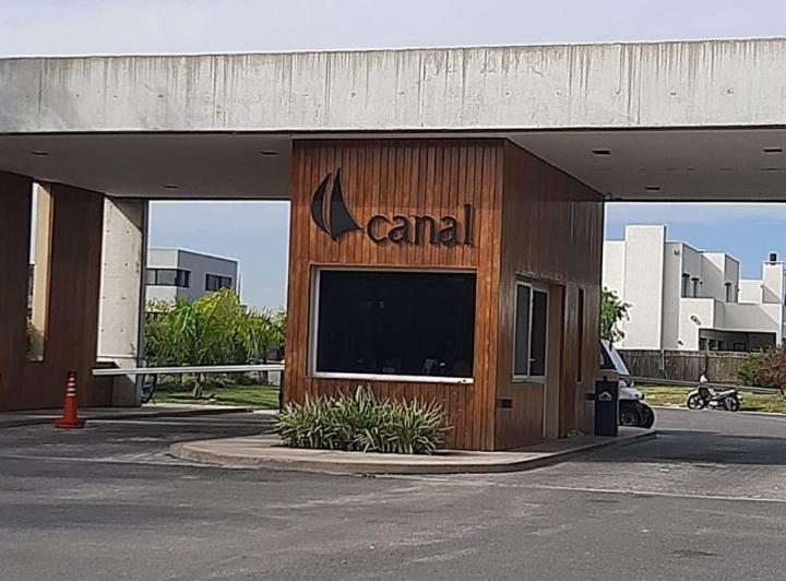 Casa · 200m² · 4 Ambientes