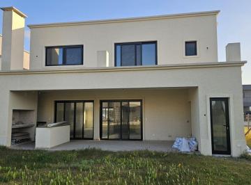 LHP-LHP-3303_3 · Casa en Venta 3 Dorm. - Barrio Vila Marina II
