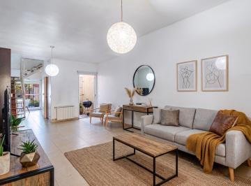 PH · 102m² · 4 Ambientes · 1 Cochera · Duplex 4 Amb + Jardin, Quincho y Garage