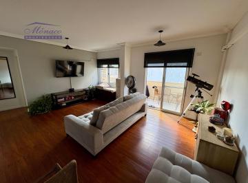Departamento · 50m² · 2 Ambientes · Amplio 2 Amb 62 m² Aprox. Cfte con Balcon Corrido. Impecable!