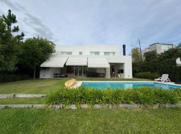 Casa de 7 ambientes, Tigre · Excelente Casa en Alquiler Anual a La Laguna