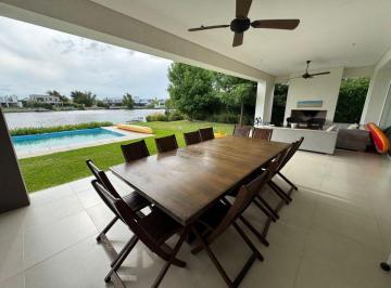 Casa de 7 ambientes, Tigre · Excelente Casa en Alquiler Anual a La Laguna