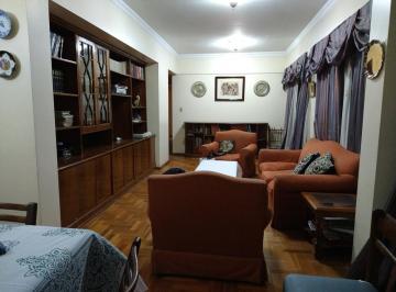 FRC-FRC-8150_2 · Austria 2400 Recoleta 4amb C/coch U$380.000