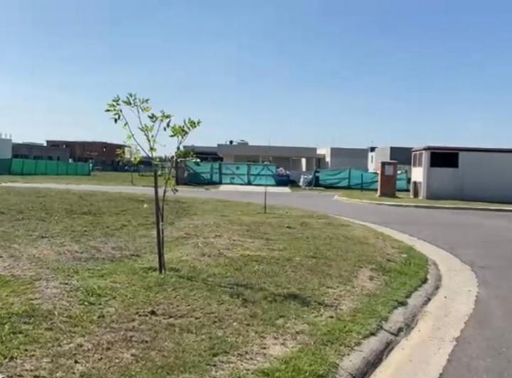 Terreno · 620m²
