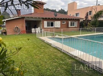 Casa · 158m² · 4 Ambientes · 2 Cocheras · Casa en Mapuche Country Club, Pilar