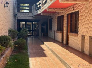 Departamento · 55m² · 2 Ambientes · Departamento en Alquiler Planta Baja Adyacente Plazoleta Barraquero