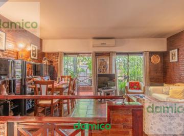 PH · 102m² · 5 Ambientes · 1 Cochera · Duplex en Venta con Cochera en Parque Patricios