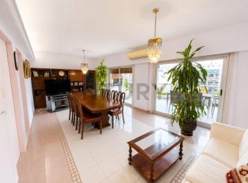 Departamento · 108m² · 4 Ambientes · Venta Departamento 4 Amb con Baulera Apto Credito en Flores