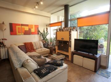 Casa · 159m² · 5 Ambientes · Casa en Villa Devoto S/ Lote Propio - Garage y Piscina
