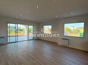 GBB-GBB-1758_2 · Casa 5 Ambientes. | San Ramon