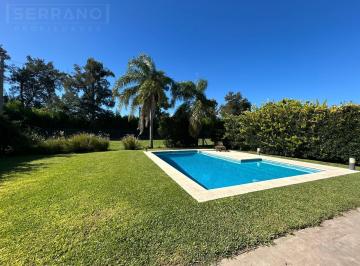 Casa · 240m² · 7 Ambientes · 2 Cocheras · Casa en Venta, Apto Crédito. 3 Dorm. y un Escritorio, Pileta. Estancias del Rio, Pilar